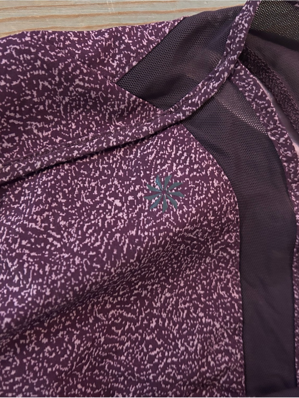 Athleta Mesh Racer Run Short 4" - Picture 6 of 6